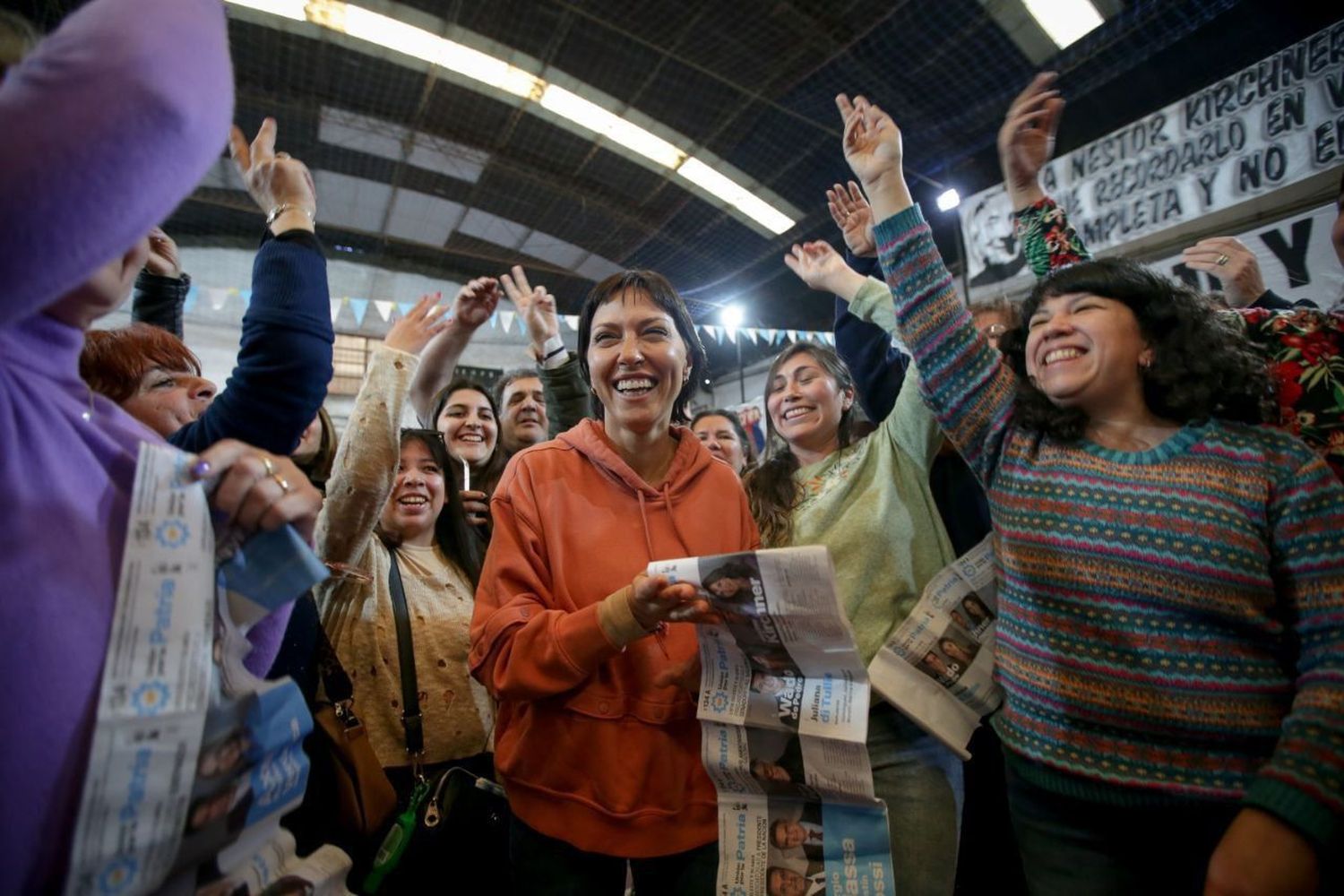 PASO 2023 Quilmes: "No pido que nos voten por lo que se hizo, sino por todo lo que falta hacer", dijo Mendoza