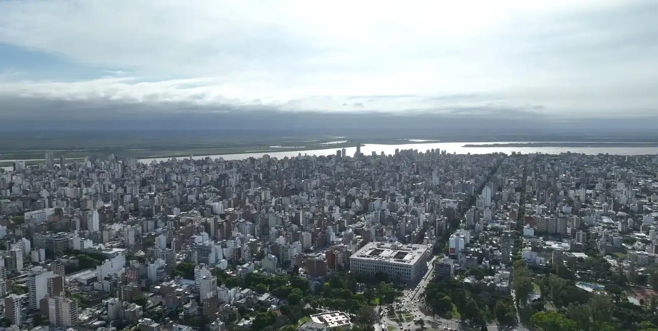 Imagen ilustrativa. Ciudad de Rosario desde el cielo. Crédito: Fernando Nicola