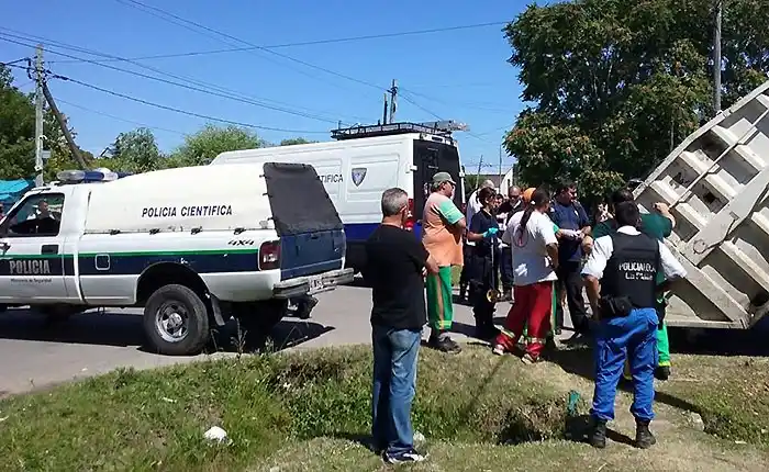 La Plata: Encuentran recién nacido en un camión de basura