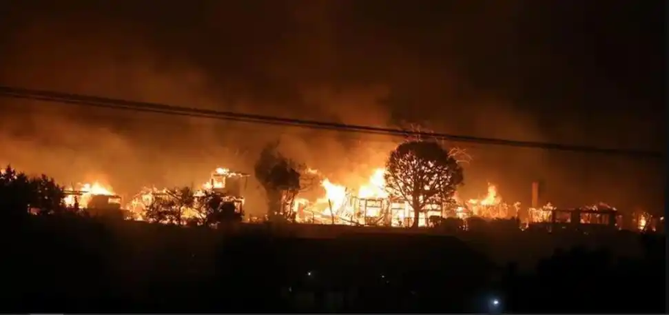 México acude en ayuda de los Estados Unidos ante la persistencia de los incendios forestales