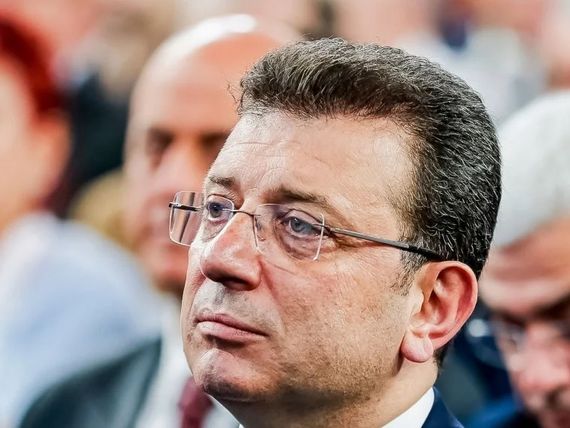 Trasladaron a una cárcel de máxima seguridad al alcalde de Estambul