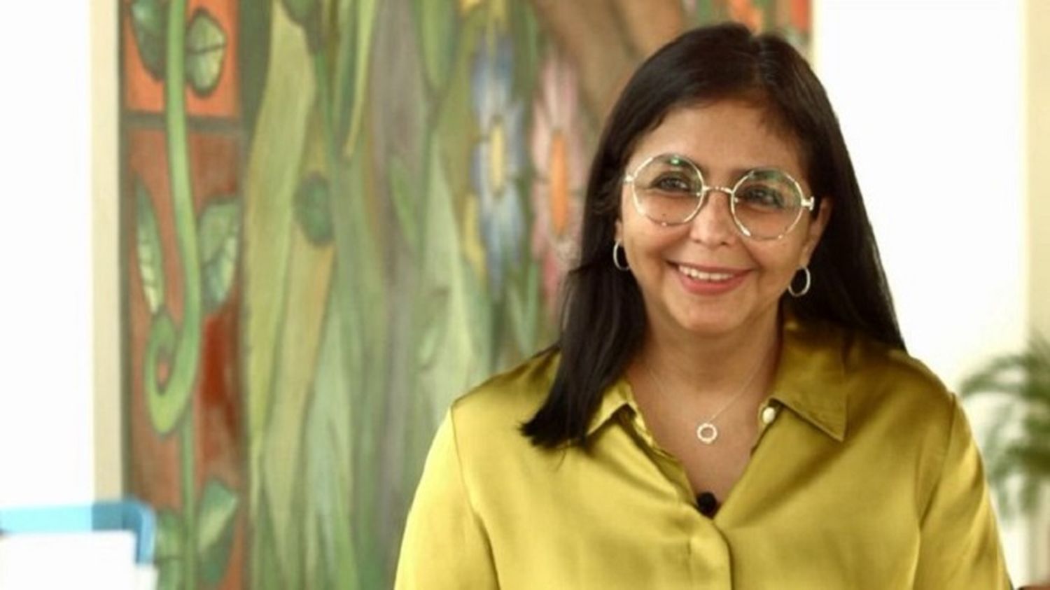 VIVE EN NARNIA: Delcy Rodríguez asegura que en el país no hay hiperinflación