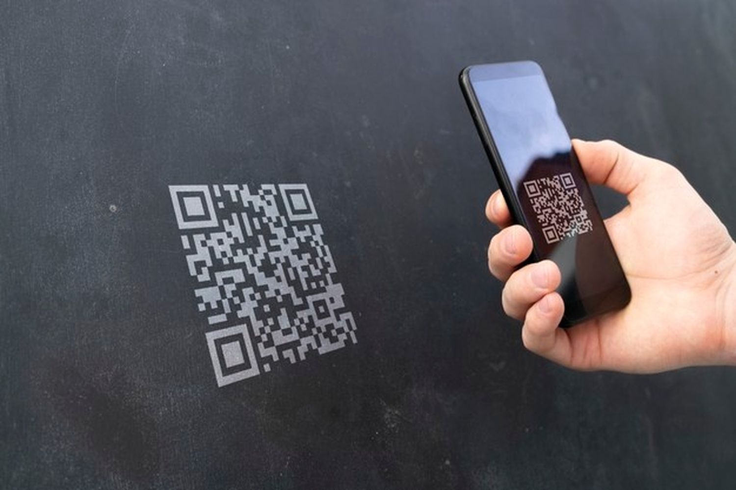 Código QR: El Banco Central dispuso facilidades para el uso de billeteras electrónicas