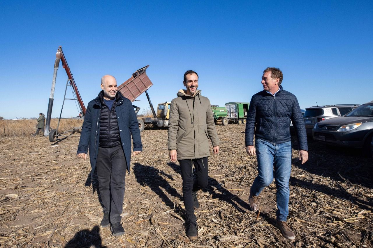 Rodríguez Larreta y Santilli recorrieron Junín y Lincoln: "No podemos tener un gobierno sin rumbo"