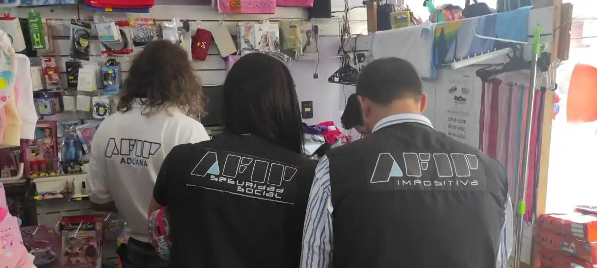 Cuando allanaban un comercio de Gualeguaychú se llevaron una tremenda sorpresa