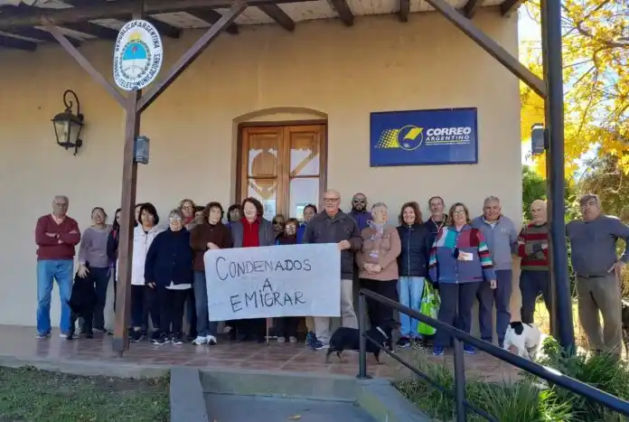Correo: Ya hay cierres en 17 distritos bonaerense y la preocupación llega al parlamento