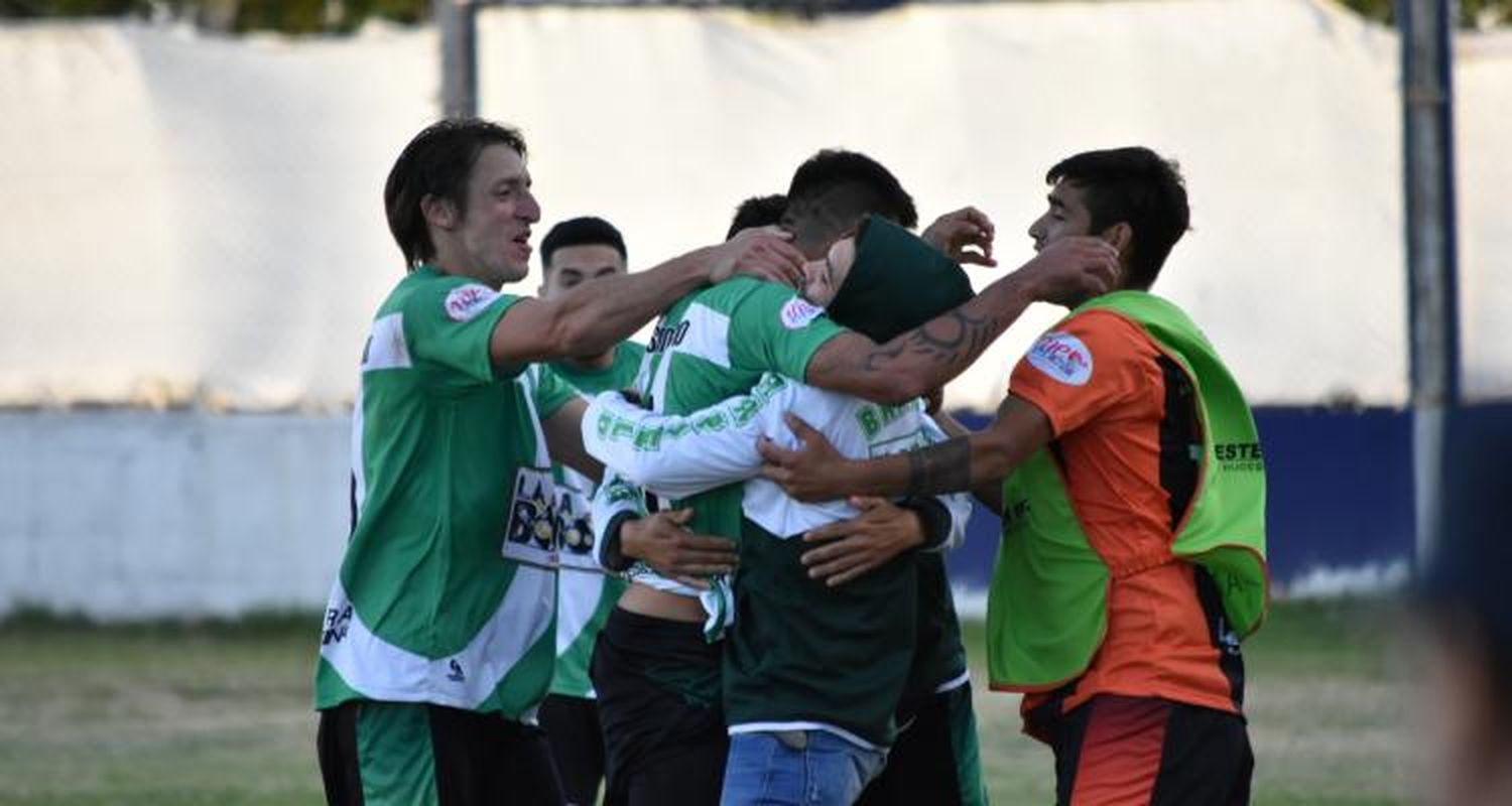 Primera A: Banfield se lo dio vuelta a Atlético y lidera con Independencia y Sportivo