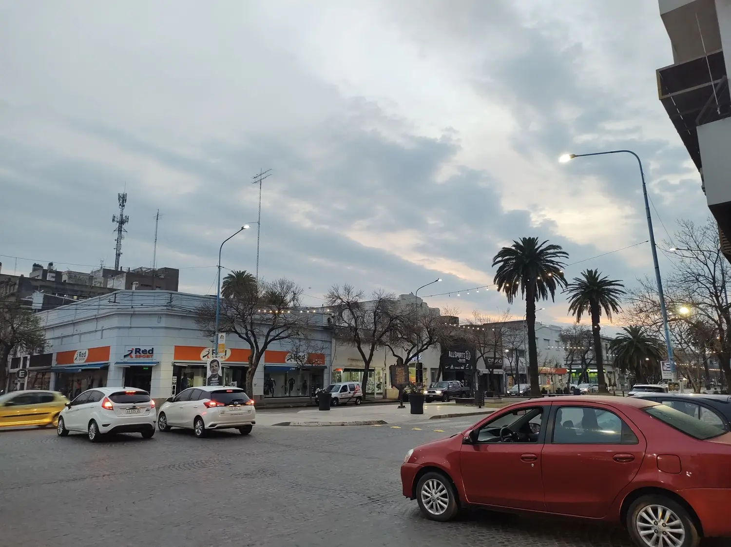 Martes inestable en Rafaela, con probabilidad de chaparrones, humedad y temperatura elevada