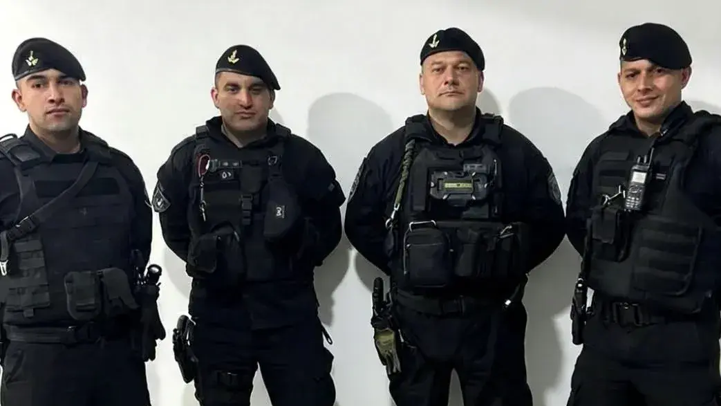 Policías salvaron a un bebé de un mes tras realizarle maniobras de RCP neonatal en Reconquista