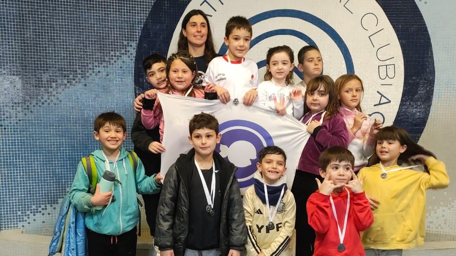 Escualo se consolida en la Liga Regional