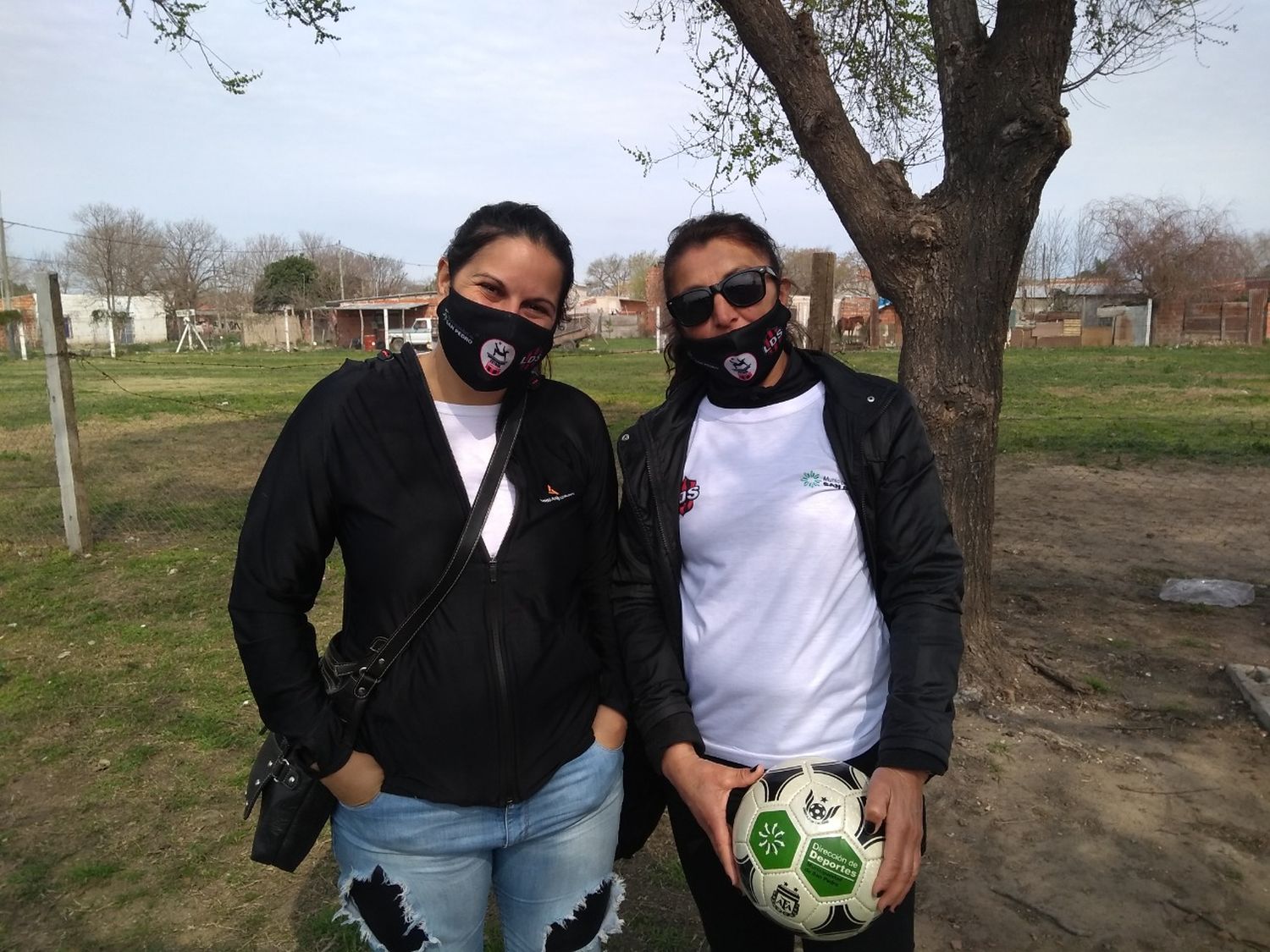 El fútbol femenino de la Liga Sampedrina tiene predio propio: la emoción de Belén Giménez y Marcela Gauna