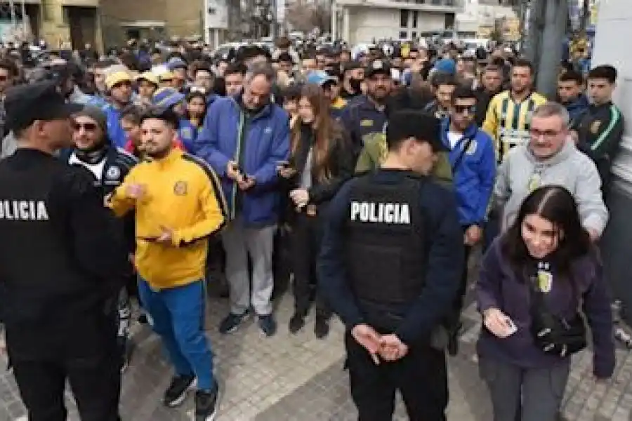 El Ministro de Seguridad de Santa Fe anticipó que habrá 900 policías para el Central - Newell´s