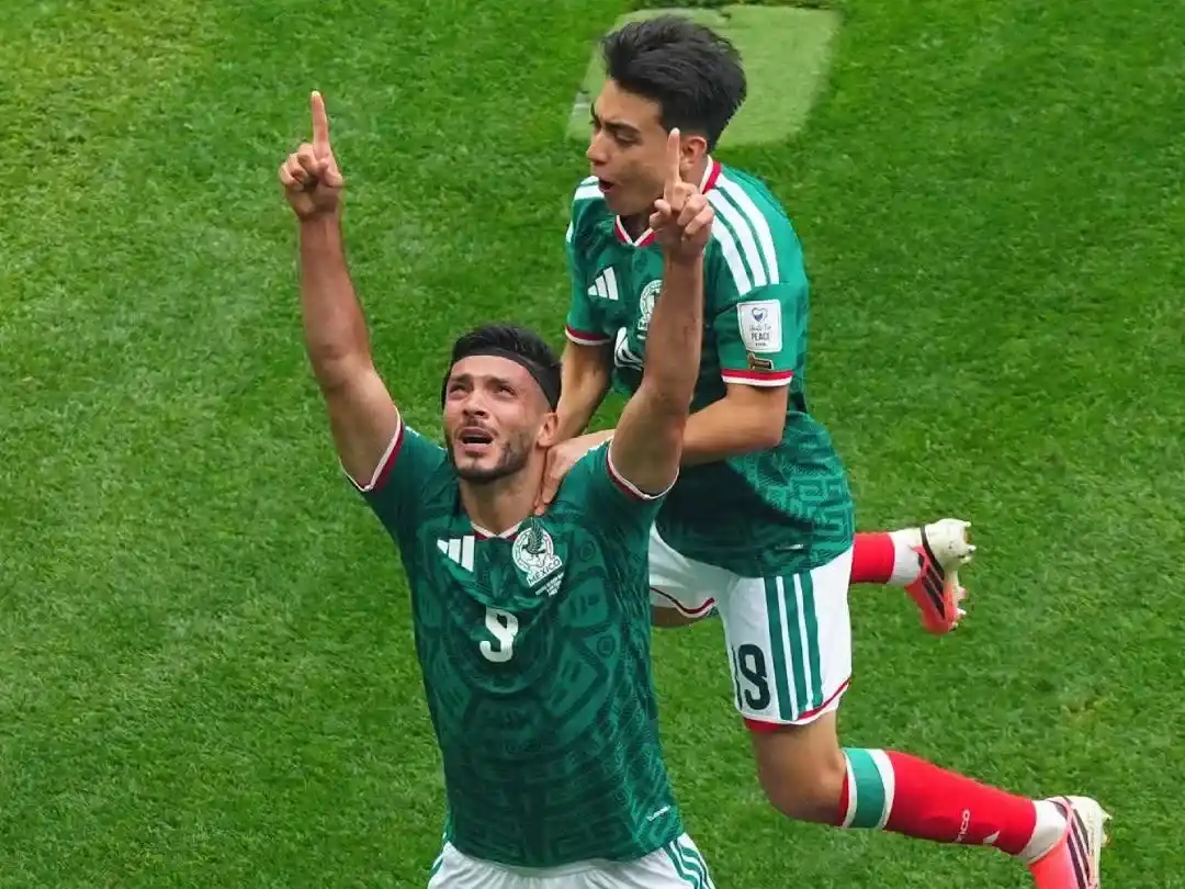 Jiménez marcó el segundo gol de la "Tri"