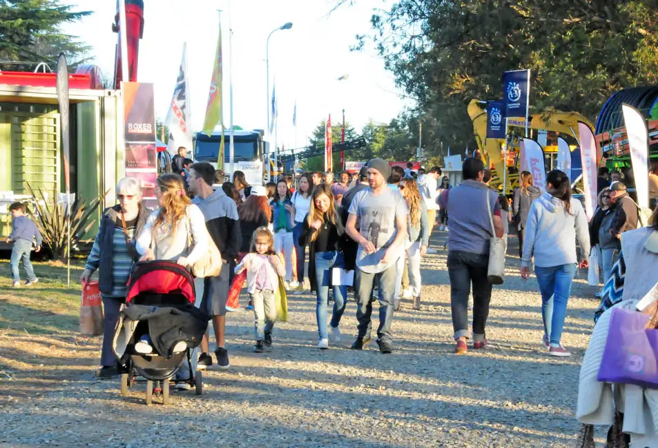 Gran cantidad de público visitó Expontan