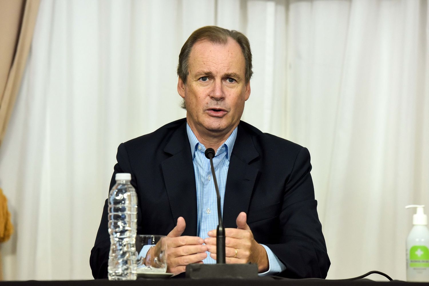 El Gobernador y el Intendente anunciaron la reapertura comercial