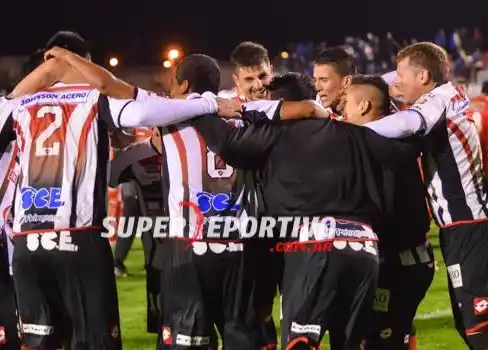 B Nacional: Patronato le ganó a Gimnasia y sigue bien arriba