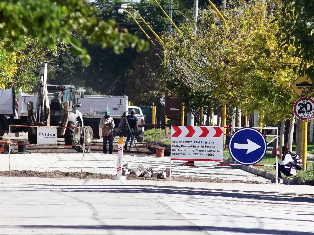 Se extiende el plan de bacheo en los barrios