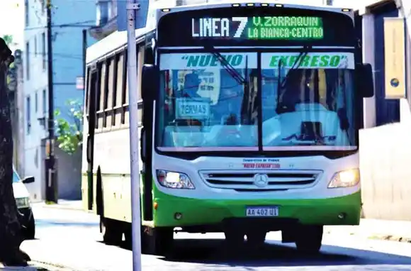 Sin líneas de colectivos: Choferes de Concordia se adhirieron al paro