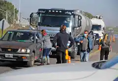 Tráfico intenso, vehículos sin permiso y controles más estrictos en los accesos a Tandil 