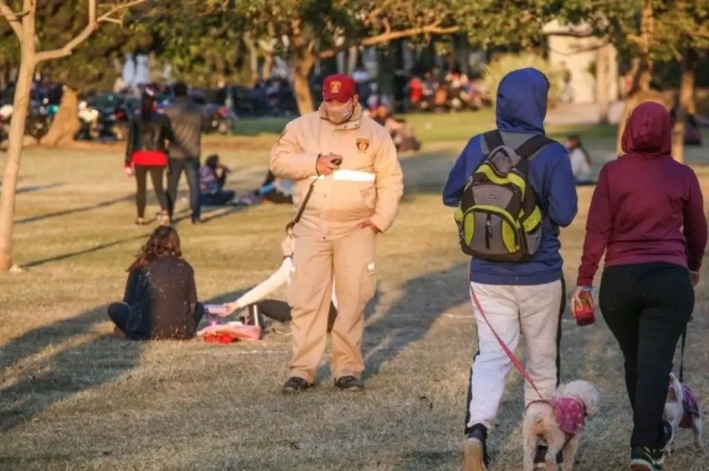 Rosario: policías y agentes municipales para que no haya picnic