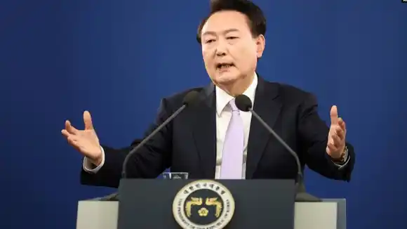 Presidente surcoreano pidió disculpas por decretar la ley marcial