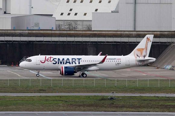 El Gobierno Nacional reglamentó las operaciones para aeronaves y tripulaciones extranjeras