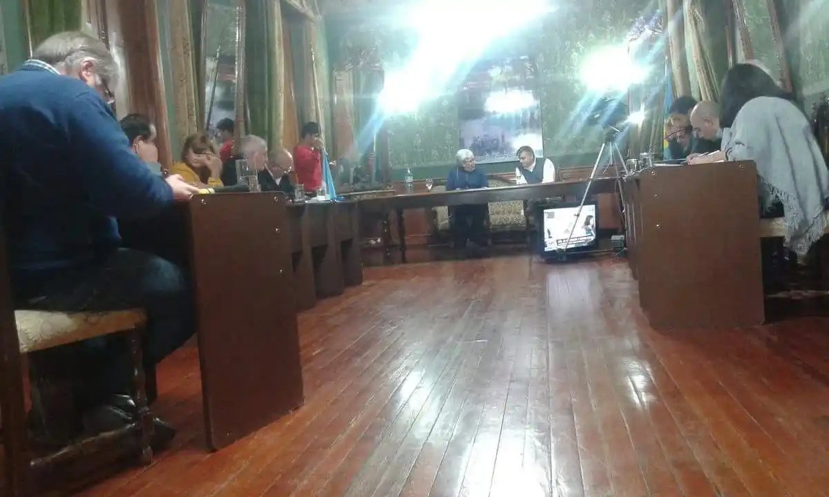 Tapalqué: Asumieron los nuevos concejales 