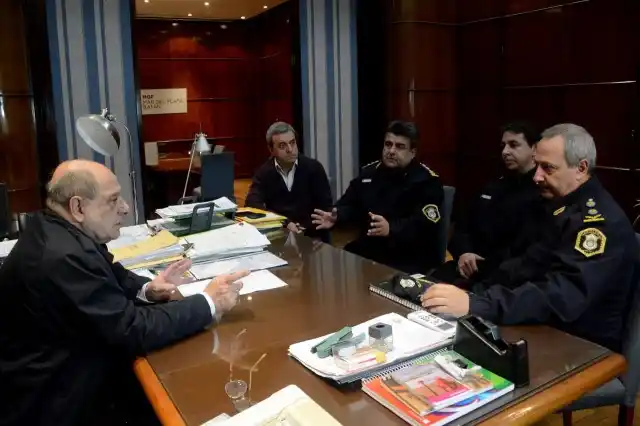 Arroyo recibió al nuevo director de la DDI Mar del Plata