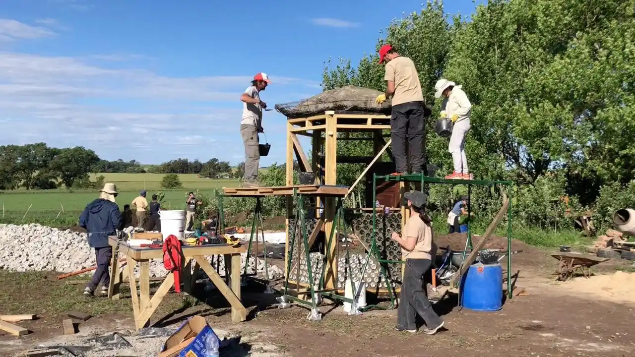 Avanzó la construcción del Aula Nave.