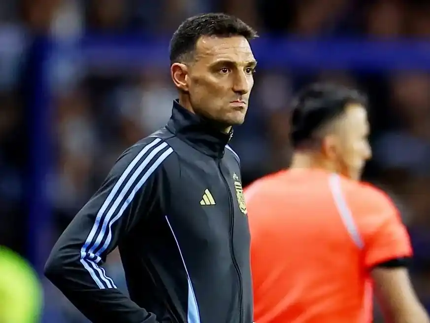 El técnico santafesino le dedicó un posteo a los fallecidos en su pueblo. Crédito: Reuters.