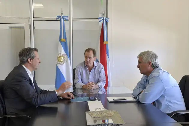 Bordet analizó requerimientos para Oro Verde y el avance de distintas obras
