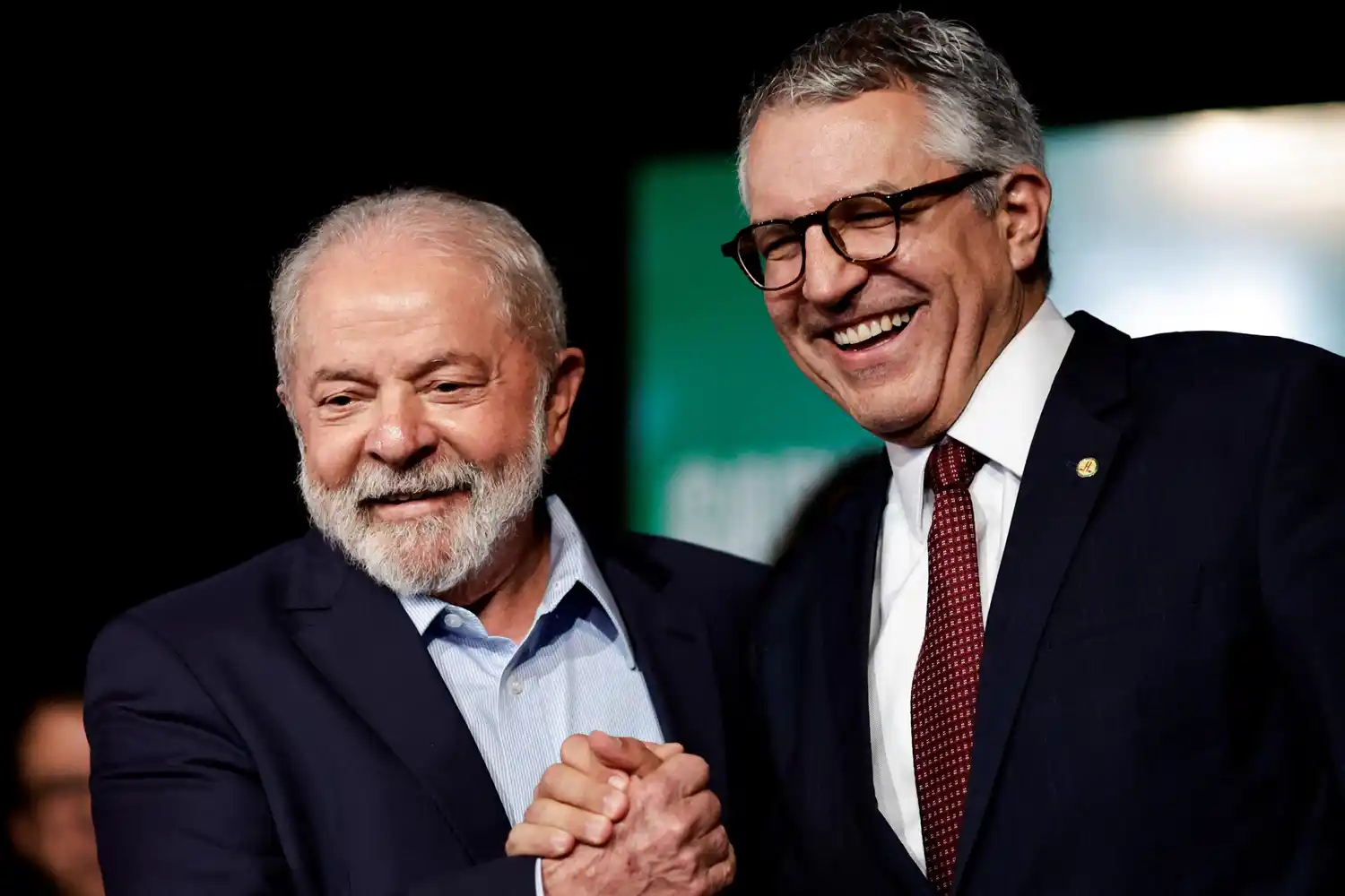 Lula junto a Alexandre Padilha, futuro ministro de Relaciones Institucionales.
