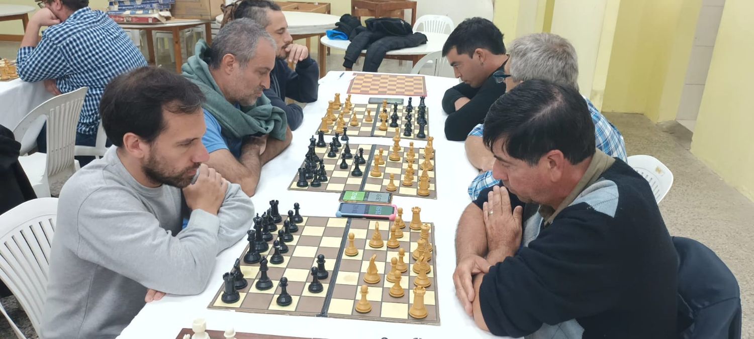 Comenzó el torneo de ajedrez en homenaje a Veteranos de Malvinas