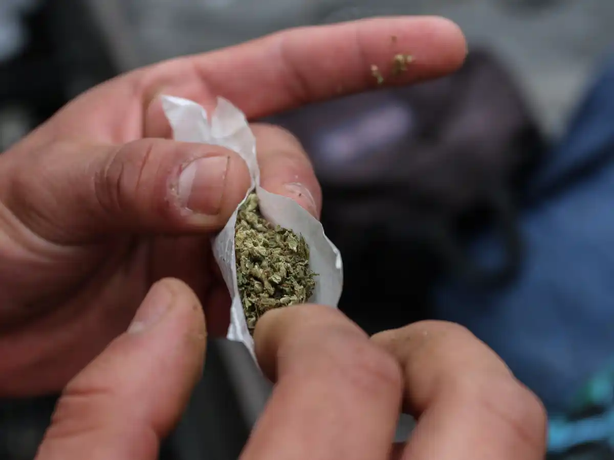 Encuesta oficial: el consumo de drogas y el delito forman un combo con la "vulnerabilidad social"