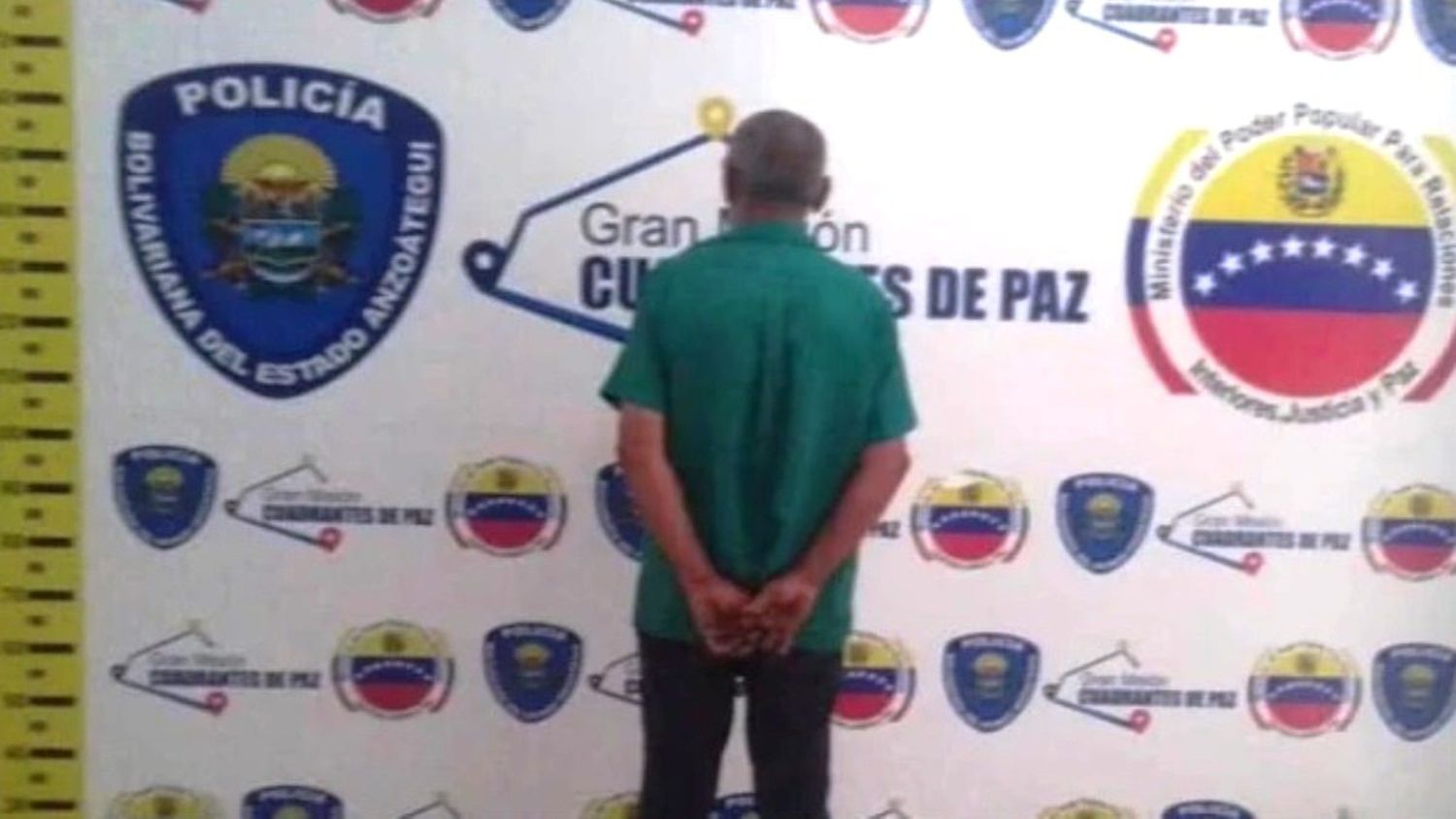 Sexagenario violaba a dos niñas que le encargaban cuidar, ponía a una a mirar mientras abusaba de la otra