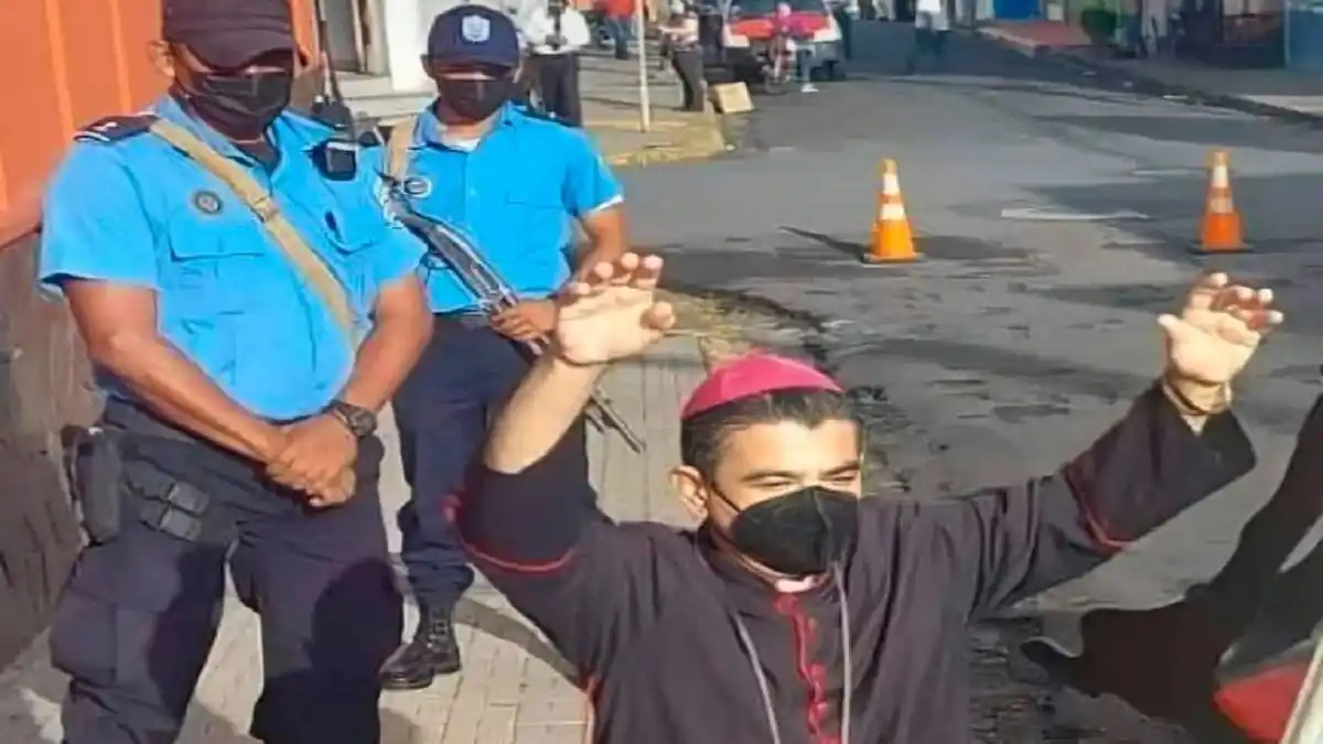¡CONSPIRACIÓN! Acusan a obispo crítico del gobierno en Nicaragua