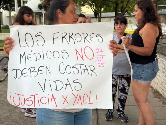 Muerte de Yael: sumario para la médica que la operó y para el que la atendió con la orden "urgente" de ecografía