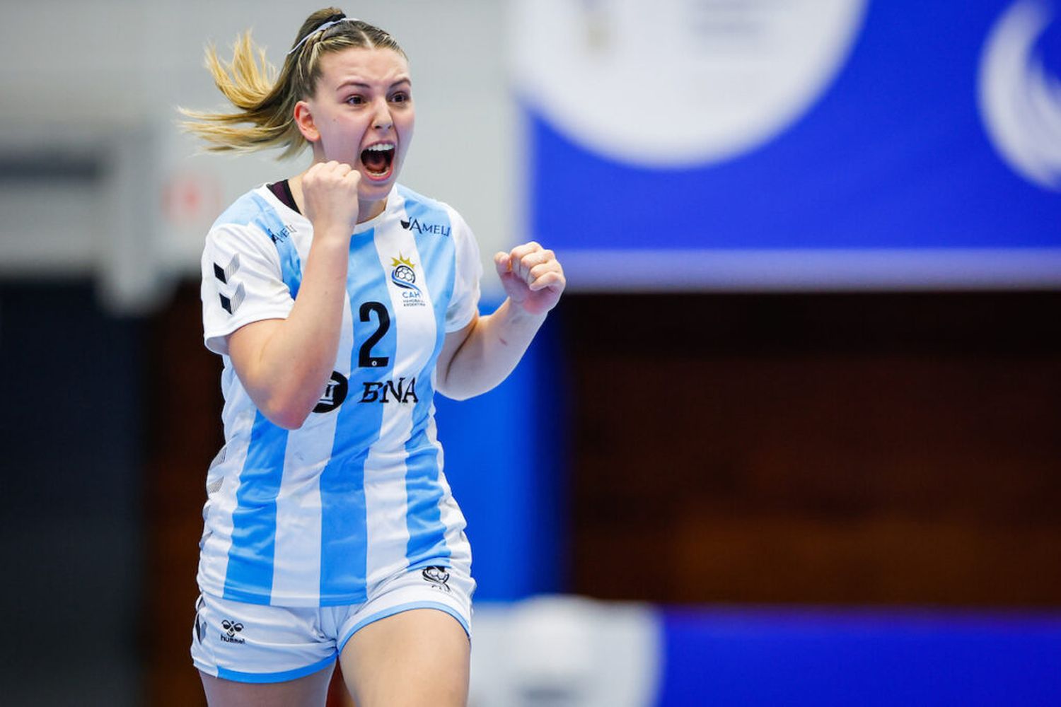 Con Rivadeneira como goleadora, Argentina cayó ante Montenegro