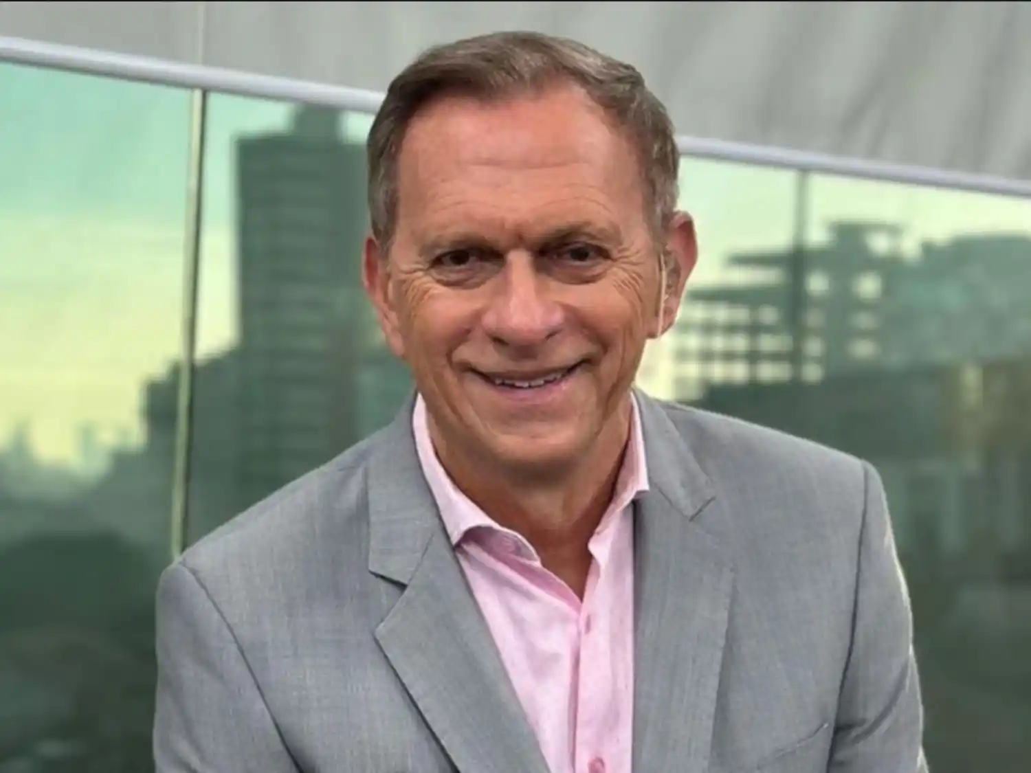 El periodista conduce de lunes a viernes "Nuestra mañana" por Radio Mitre.