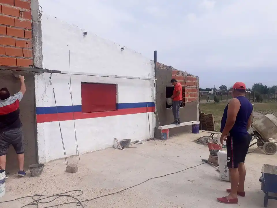 El Club Sudamérica realiza mejoras en su predio y en el campo de juego