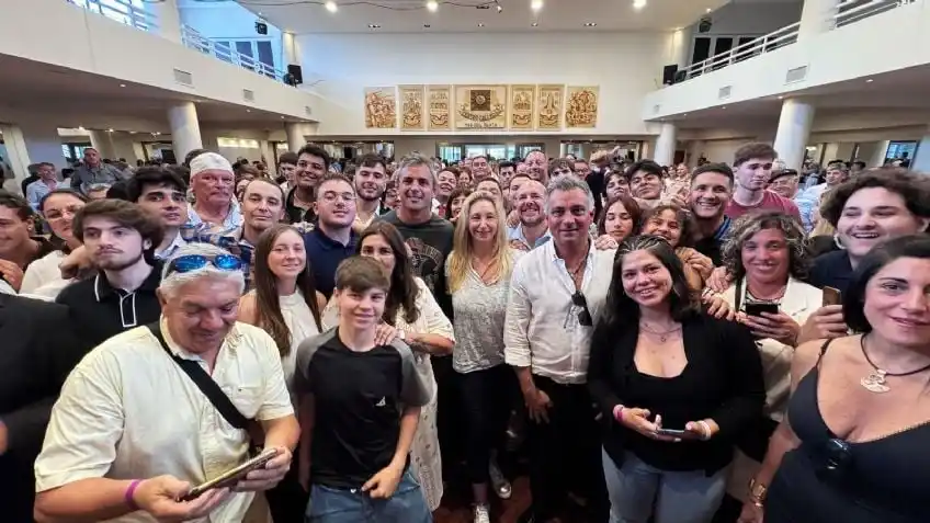 El acto se llevó a cabo en el Centro Gallego de Mar del Plata .