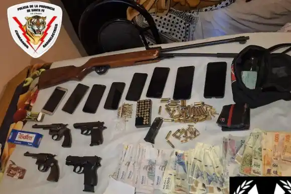 Detuvieron a un hombre acusado de amenazar a su expareja y le secuestraron cinco armas en barrio La Paloma