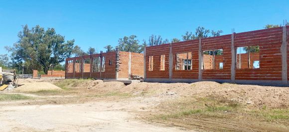 Se retomó la construcción del Hospital Escuela de Medicina Veterinaria de la Facultad de Bromatología UNER