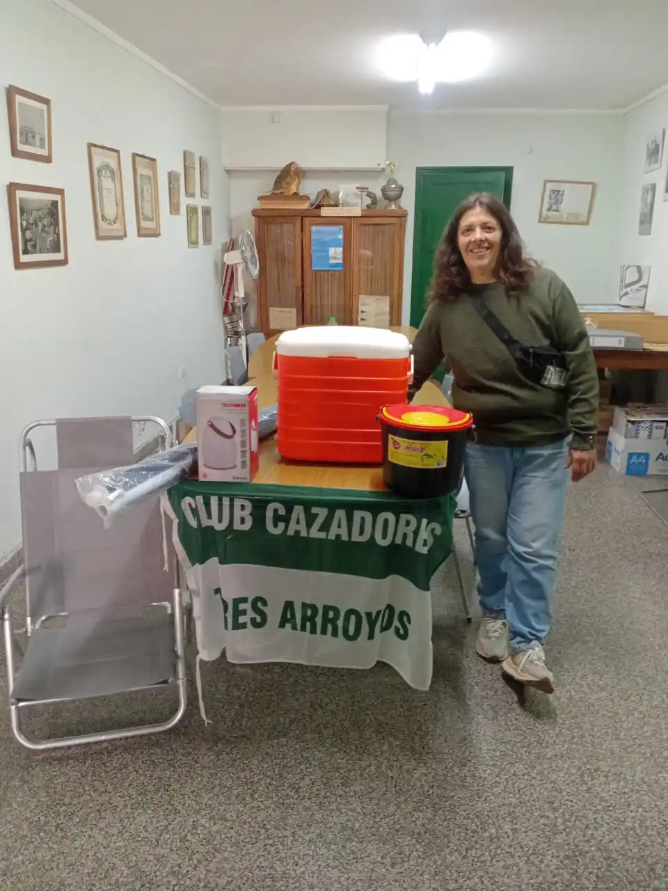 El Club Cazadores donó premios no retirados del concurso “24 Horas de la Corvina Negra”