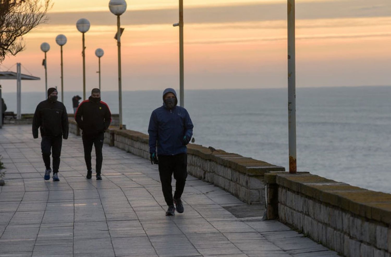 Un poco de alivio: cielo parcialmente nublado y 14 grados de temperatura máxima