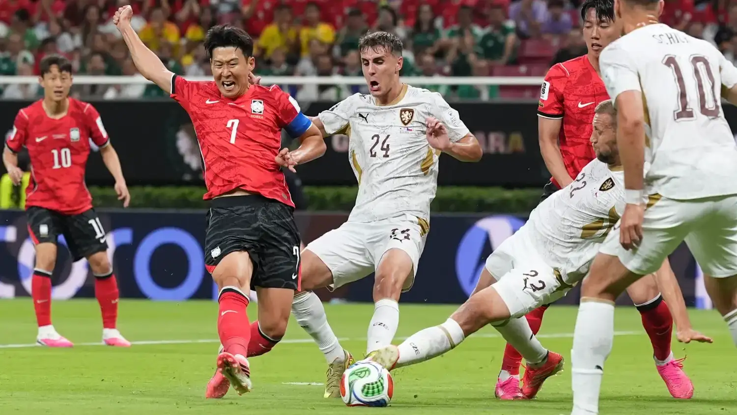 Corea empezó pisando fuerte.