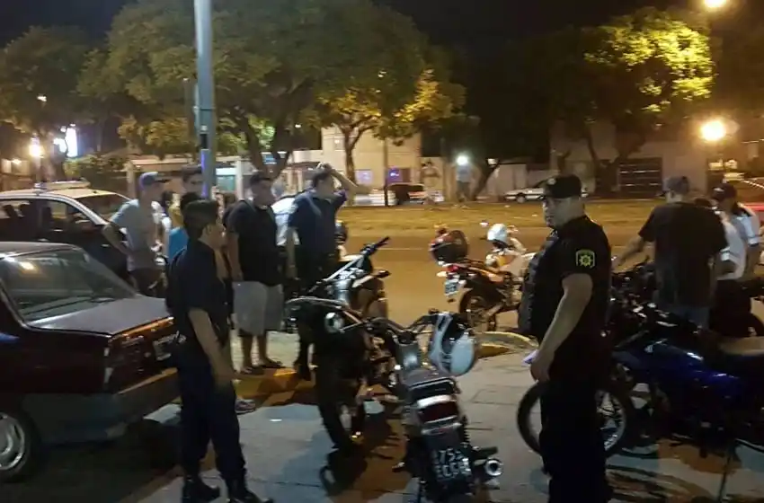 Insisten con la construcción de retardadores de velocidad en Scalabrini Ortiz