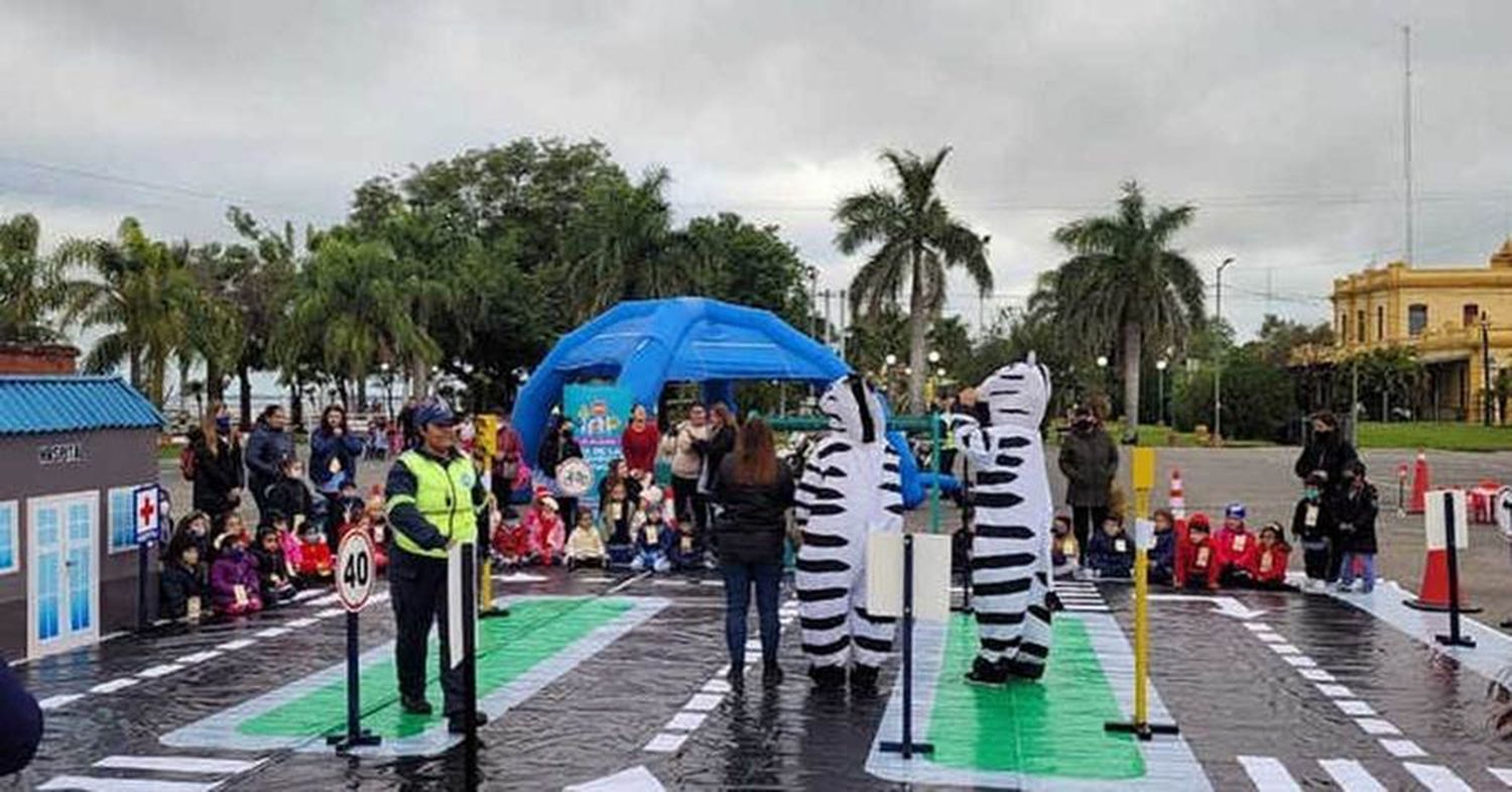 Día Nacional de la Seguridad Vial: 
niños colmaron el playón municipal