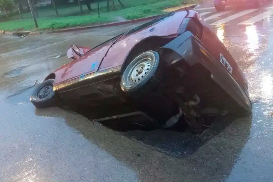 Del fuego al temporal: Córdoba con lluvia, cortes de luz y personas evacuadas