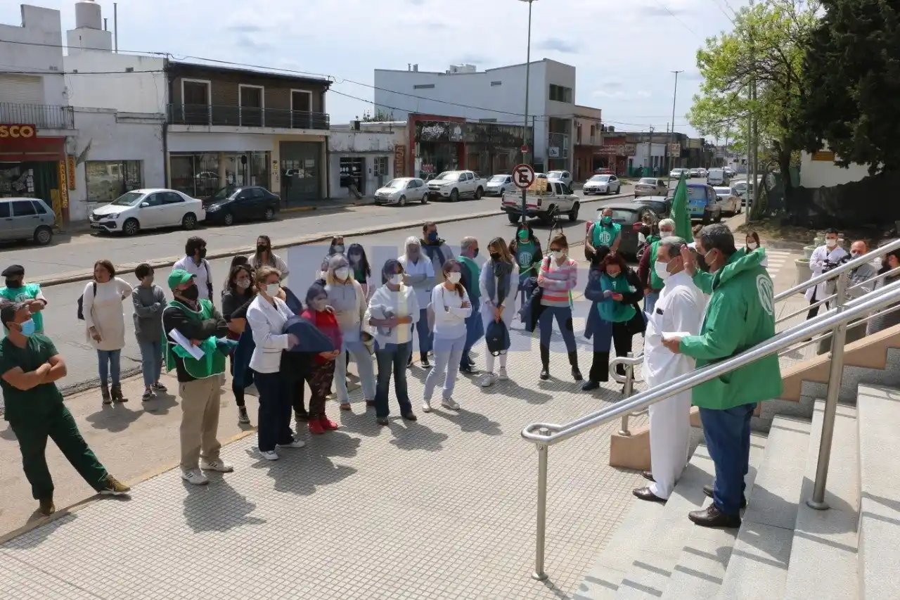 Los médicos le darán "el beneficio de la duda" a la nueva dirección del Hospital